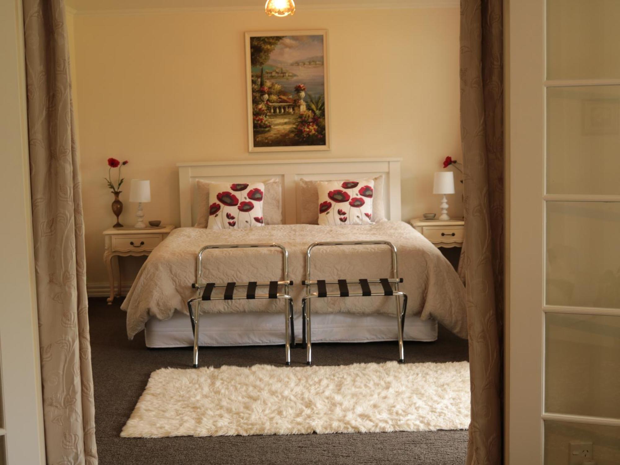 Westholm Lodge Harihari Экстерьер фото